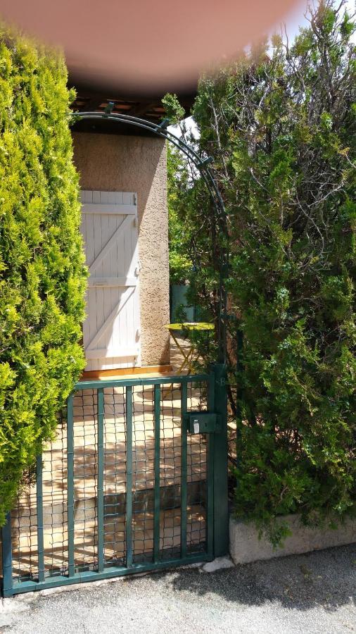 Apartamento Mas De L Ile Rousse Bandol Exterior foto